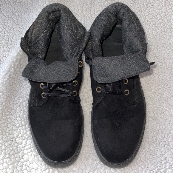 Combat Woman’s Boot. Size: 8 - Picture 5 of 6